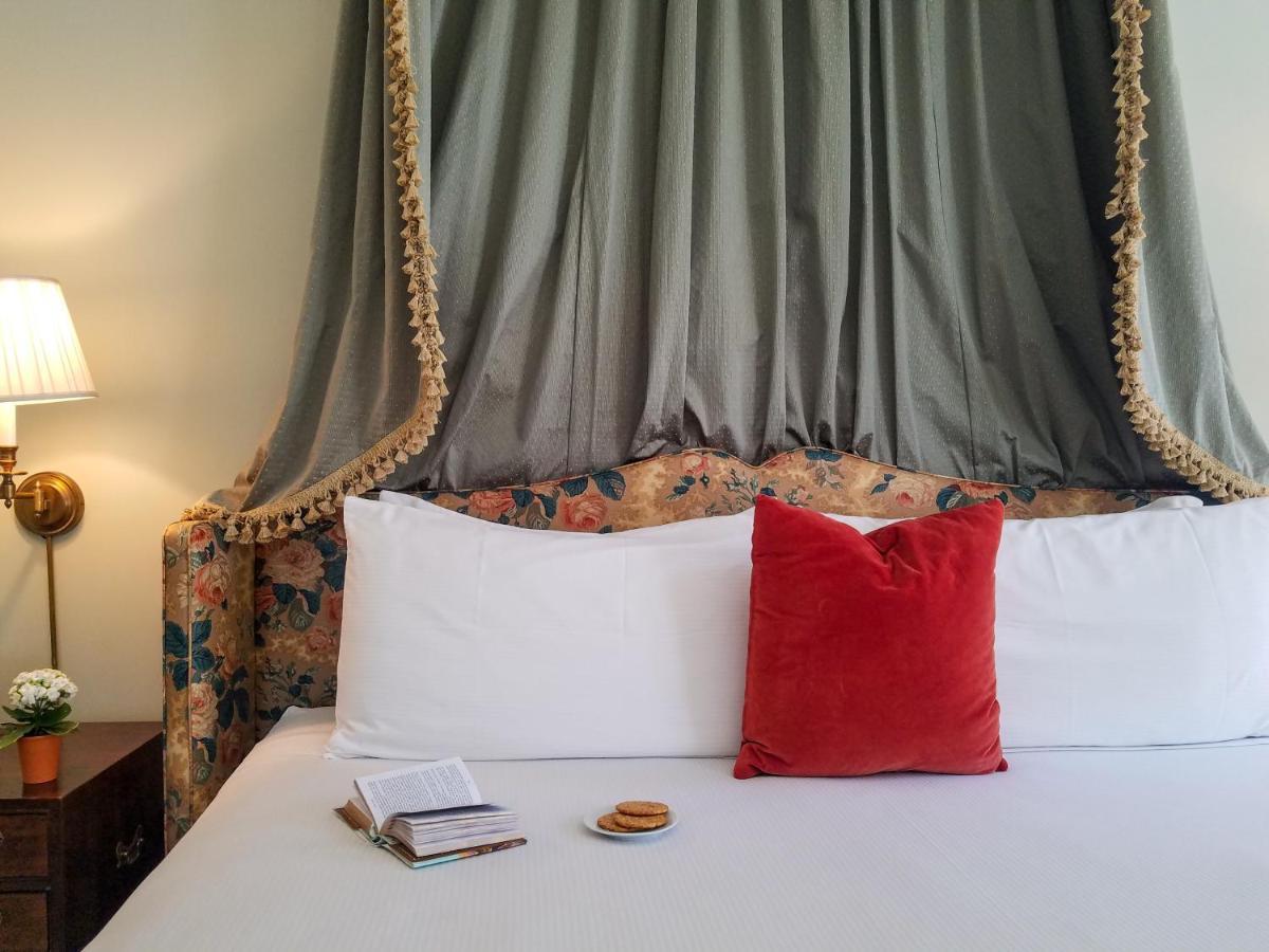 Copper Beech Inn 5*