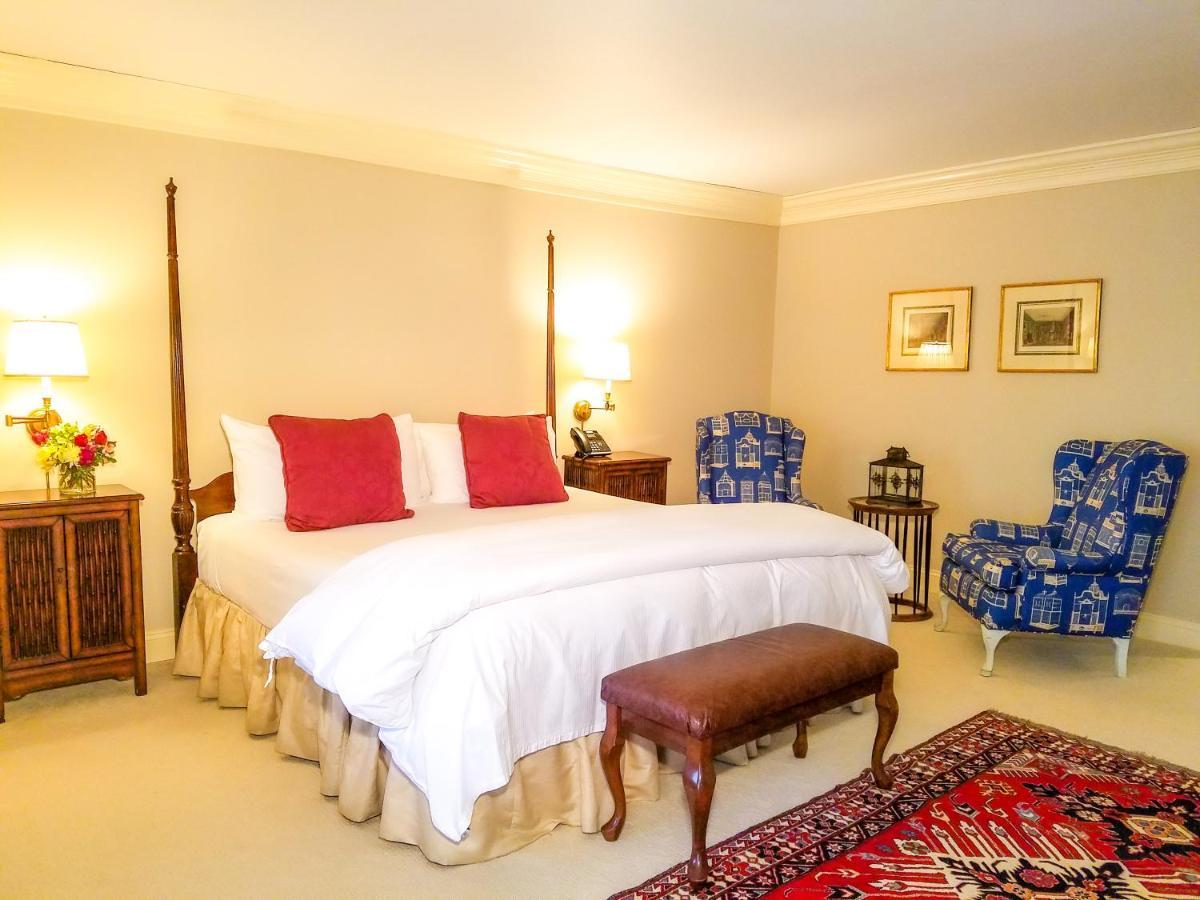 Inn Copper Beech